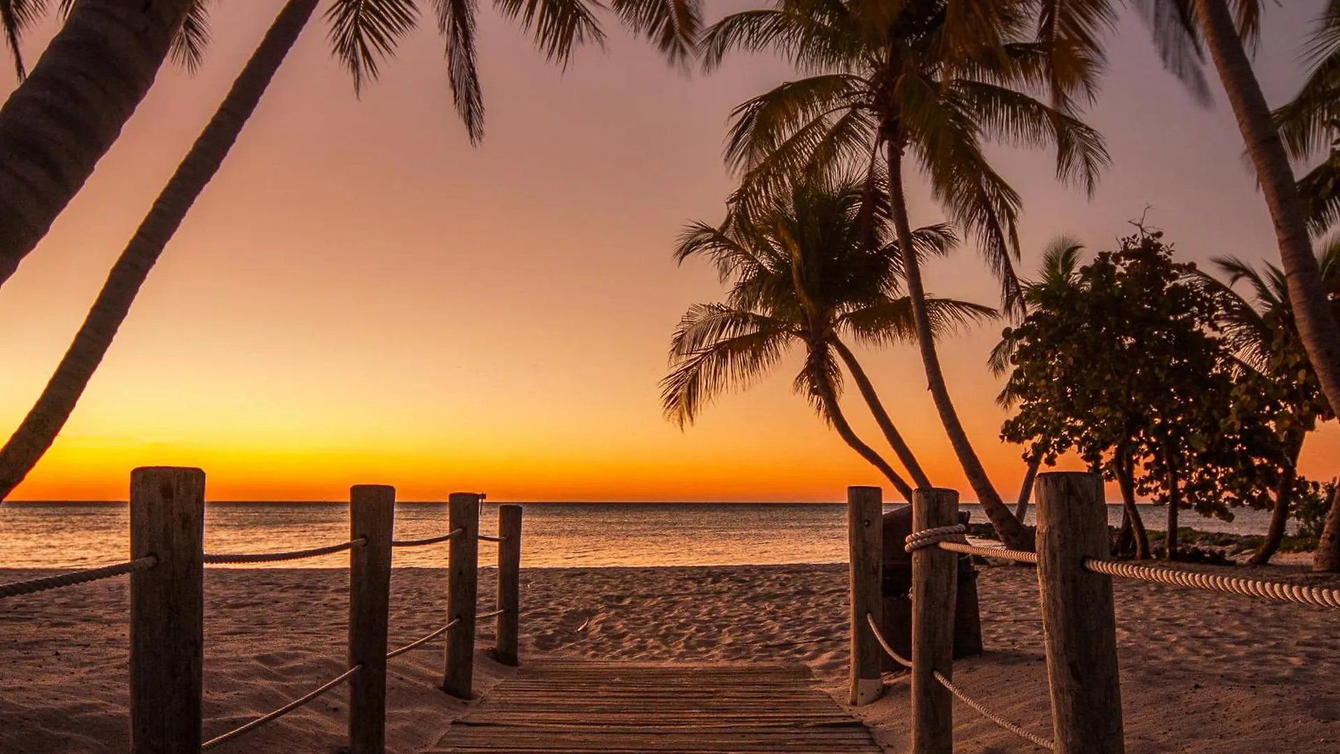 Sunrise Suites Saint Barts Suite #303 Key West